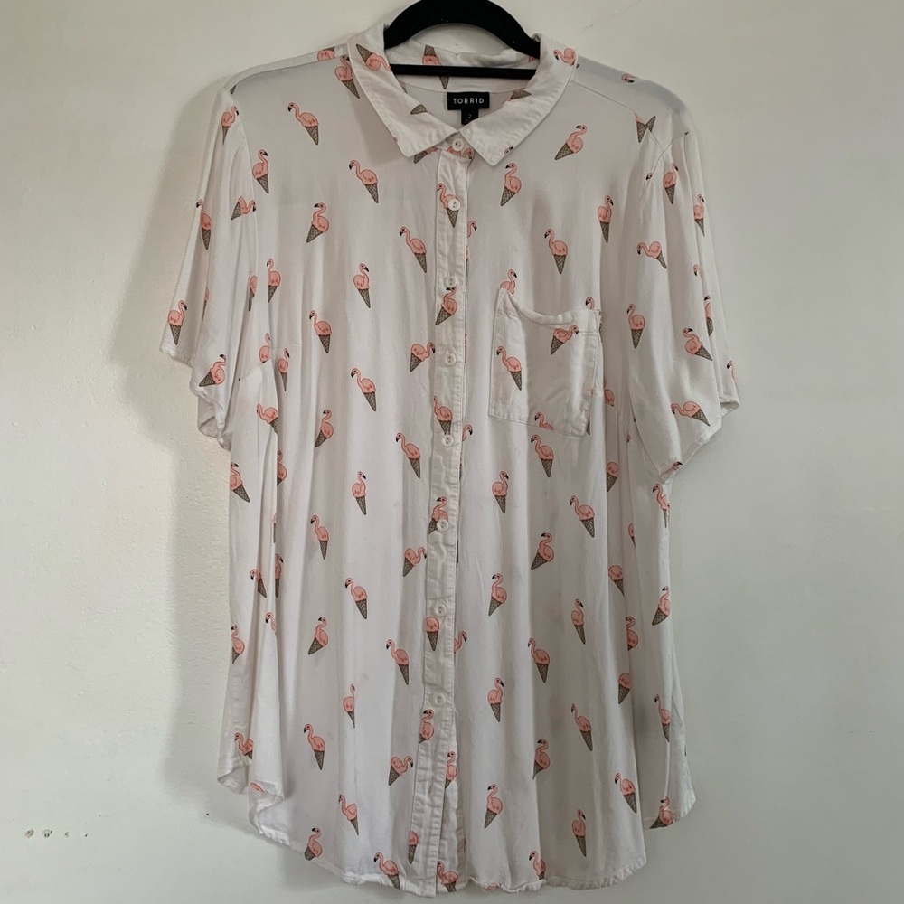 Torrid Flamingo Ice Cream Print Short Sleeve Button Down Shirt - Size 2X